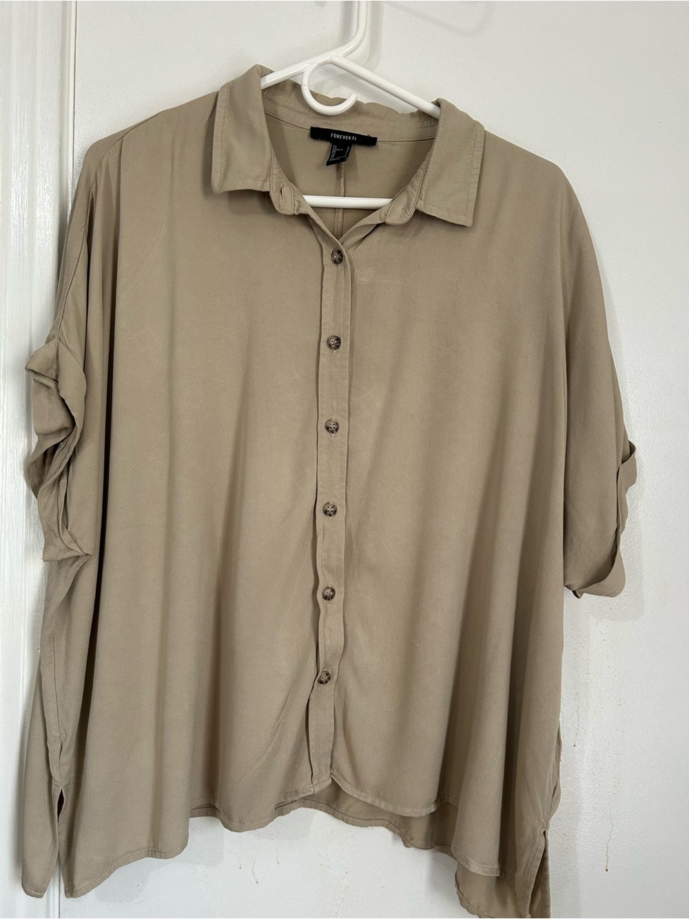 Forever 21 Women's Oversized Button-Down Shirt in Taupe